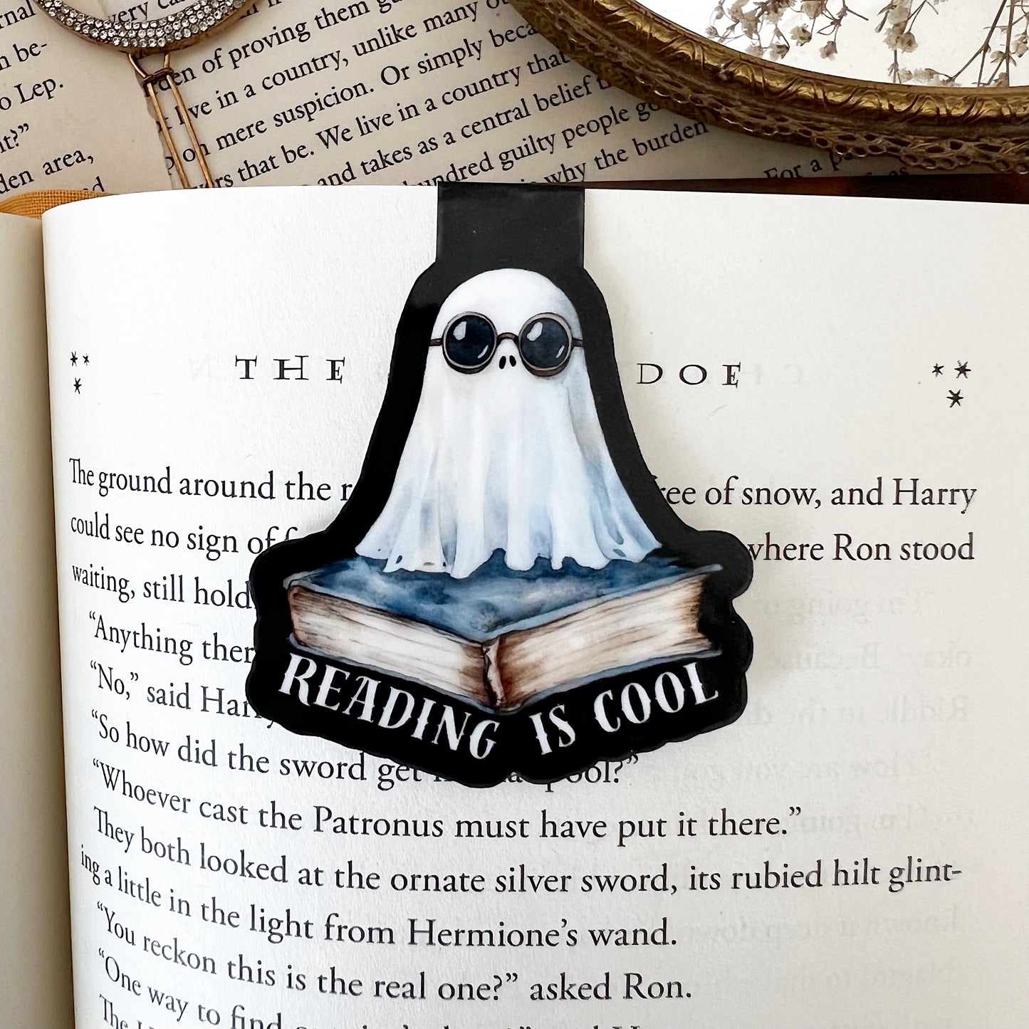 Spooky Ghost Magnetic Bookmarks