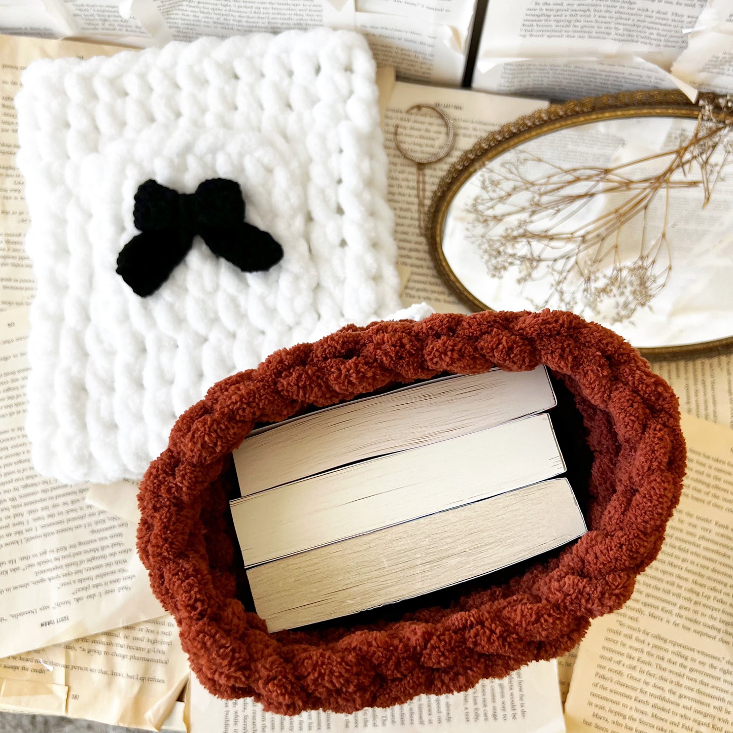 Vertical Chenille Book Sleeve, Planner Pouch