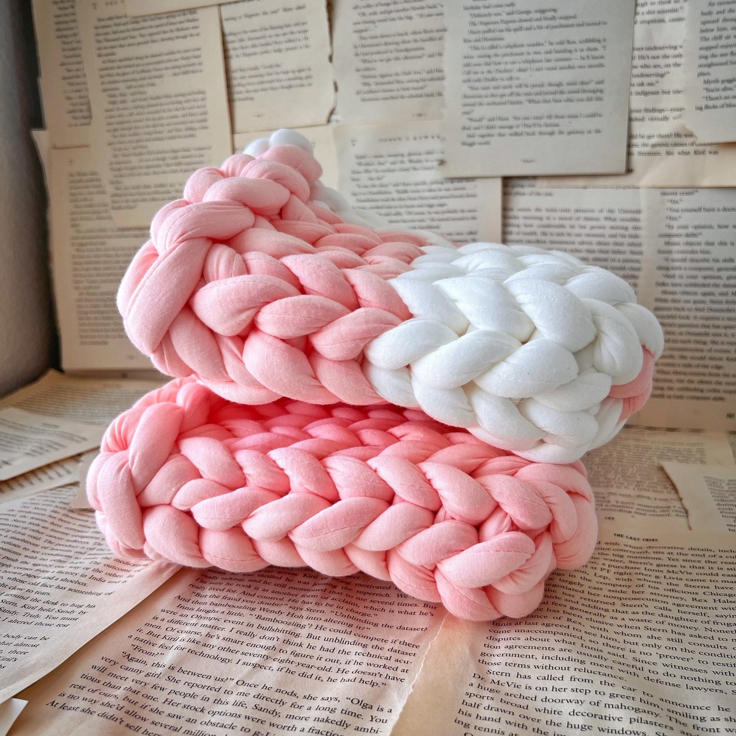 Light Pink & White Checkered Chunky Knit Planner Pouch