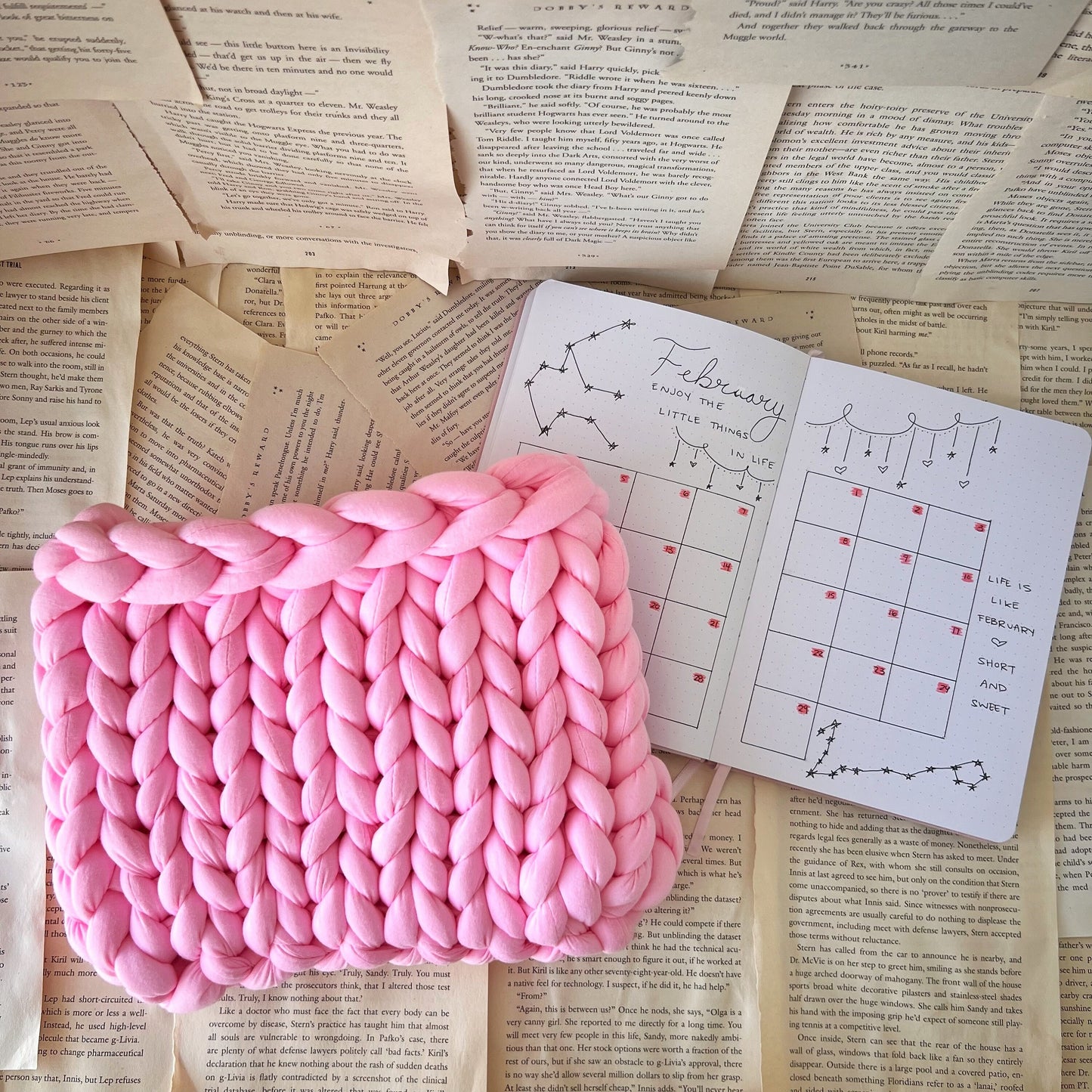 Pink & Black Checkered Chunky Knit Planner Pouch