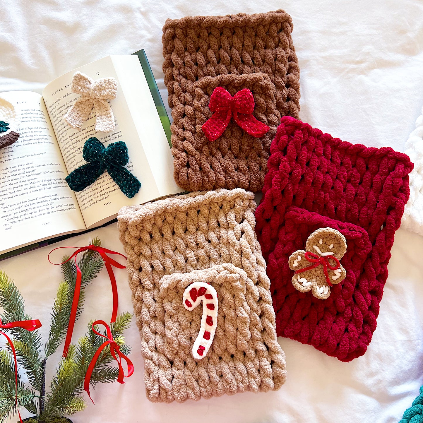 Christmas Crochet Appliqué Clips