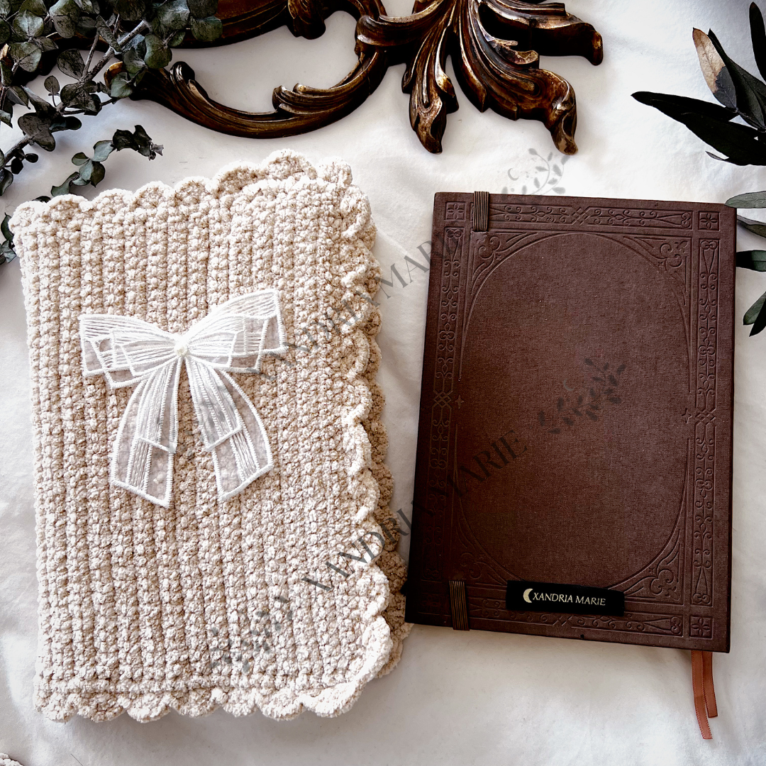 CUSTOMIZE Bow Crochet Book Cover. Journal Cover.