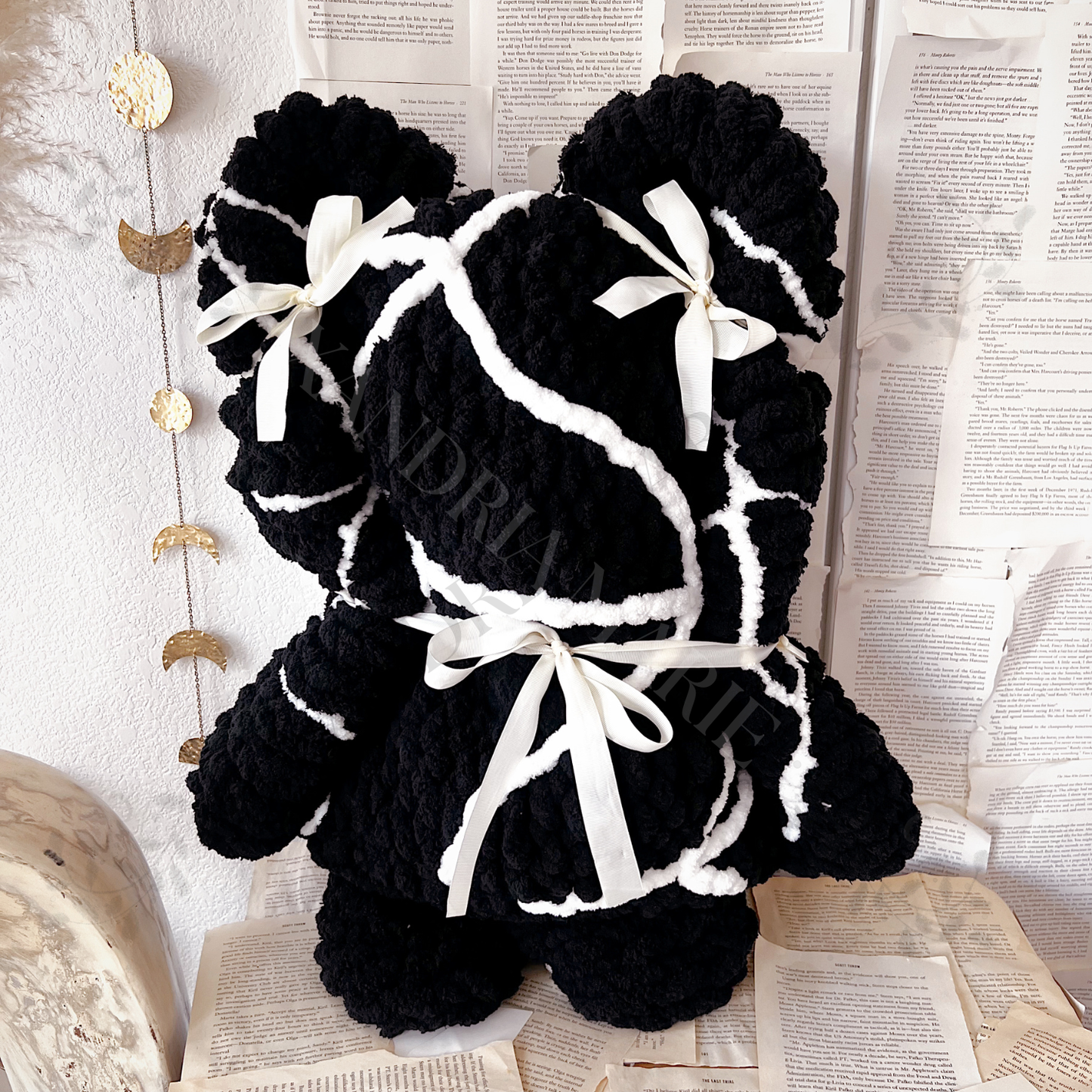 Spider Web Chenille Chunky Knit Blanket