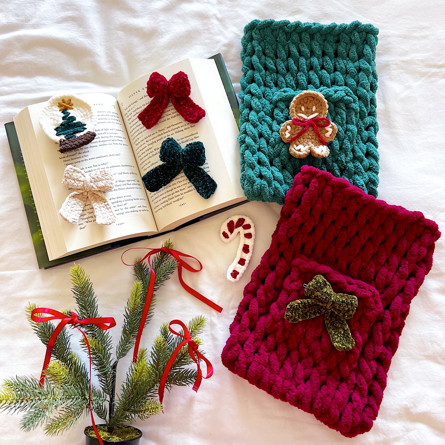Christmas Crochet Appliqué Clips