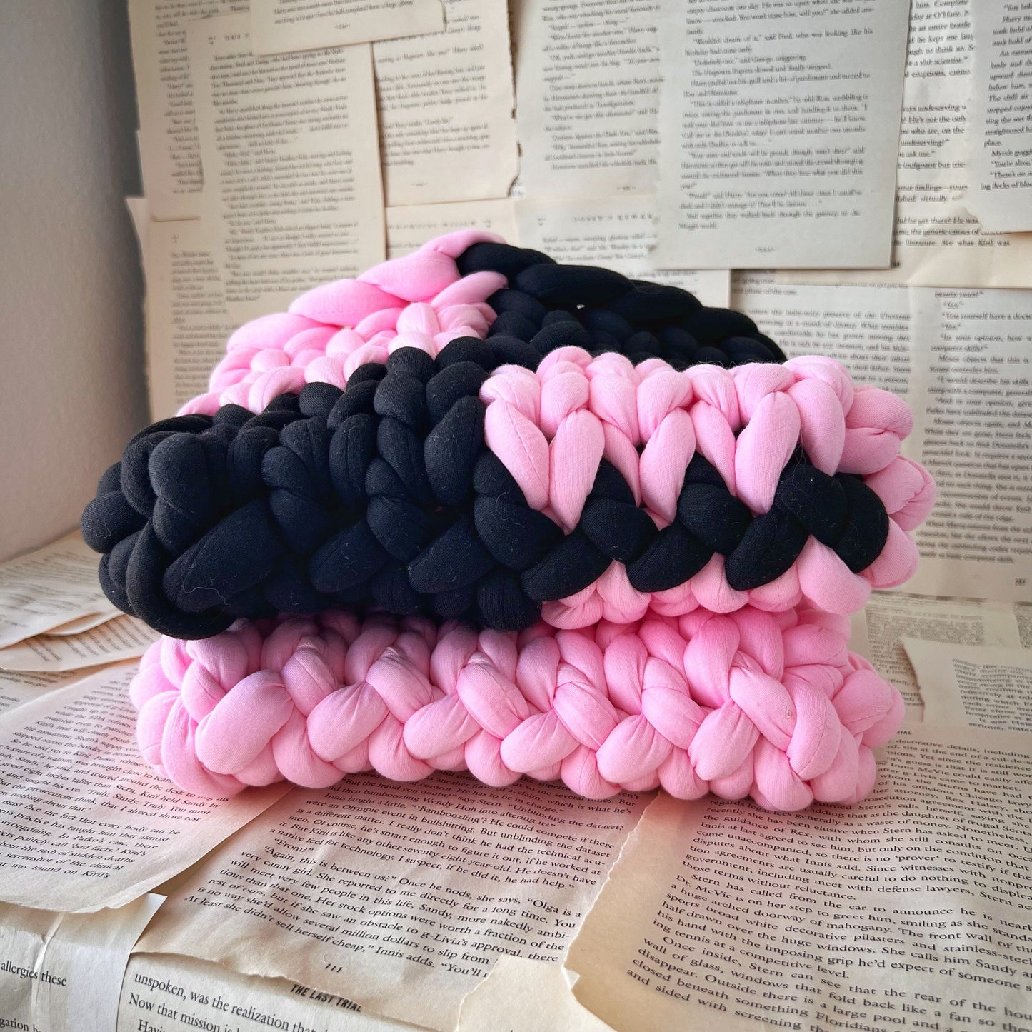 Pink & Black Checkered Chunky Knit Planner Pouch