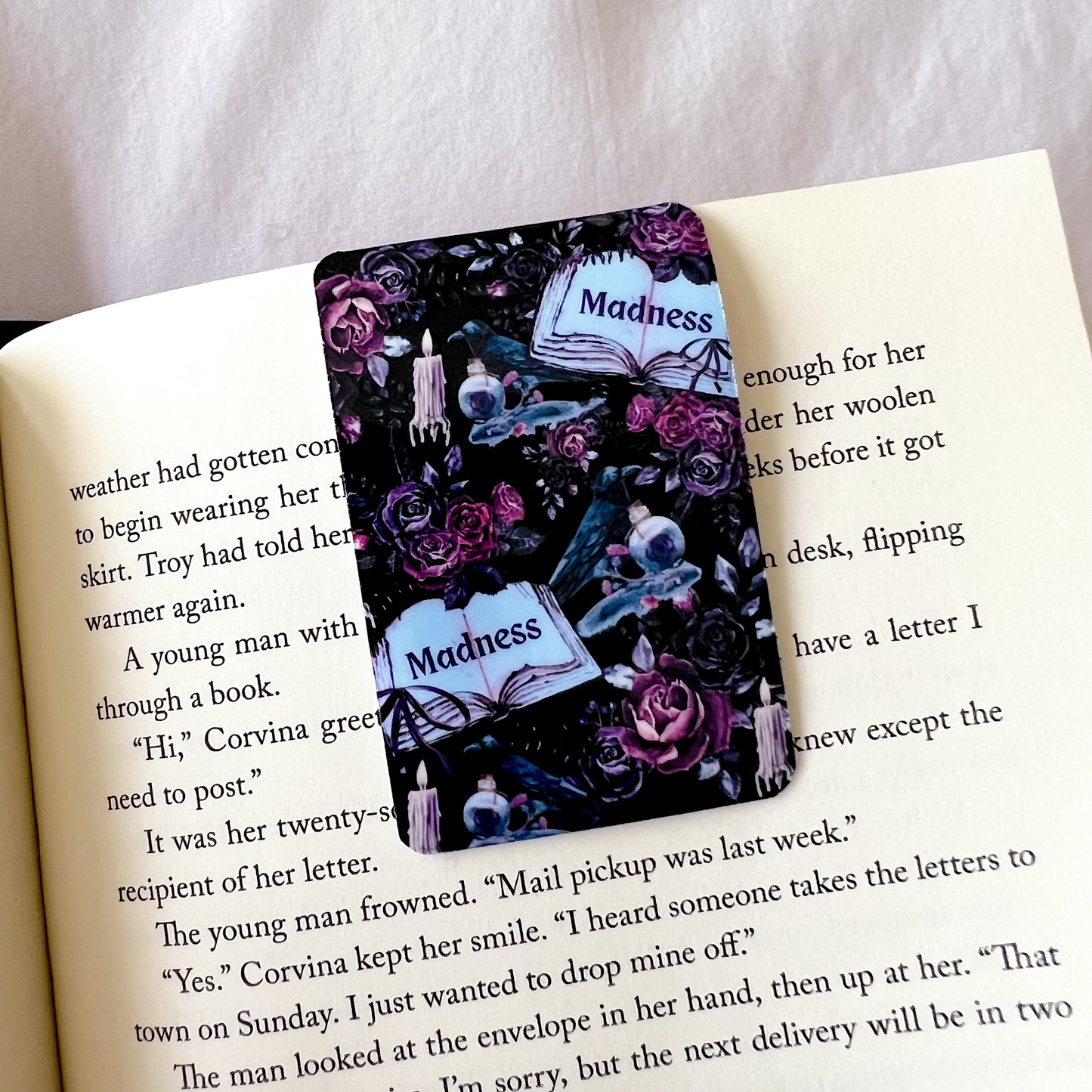Dark Academia Romance Magnetic Bookmarks