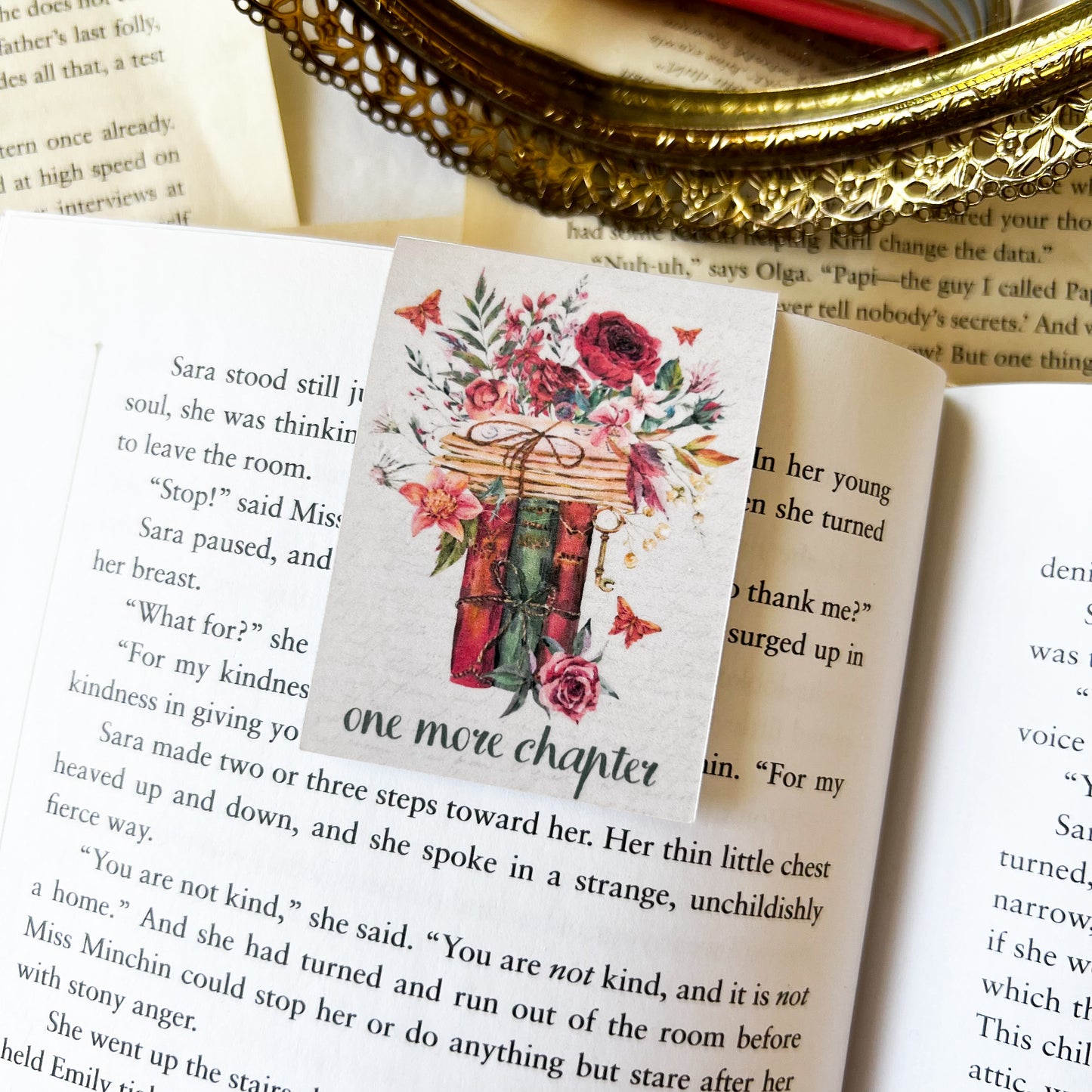 Summer Romance Magnetic Bookmarks