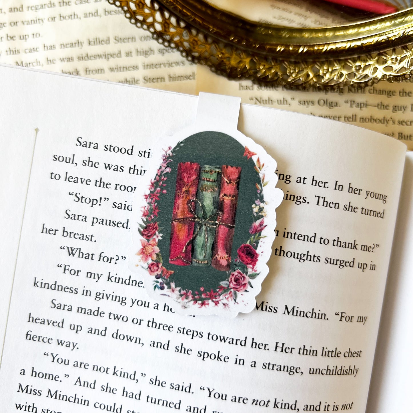 Summer Romance Magnetic Bookmarks