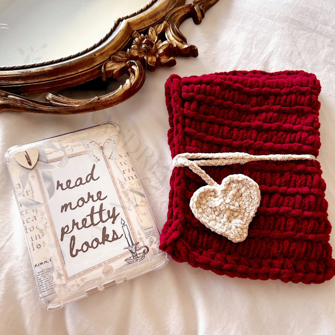 LIMITED Crochet Heart Horizontal Kindle Sleeve