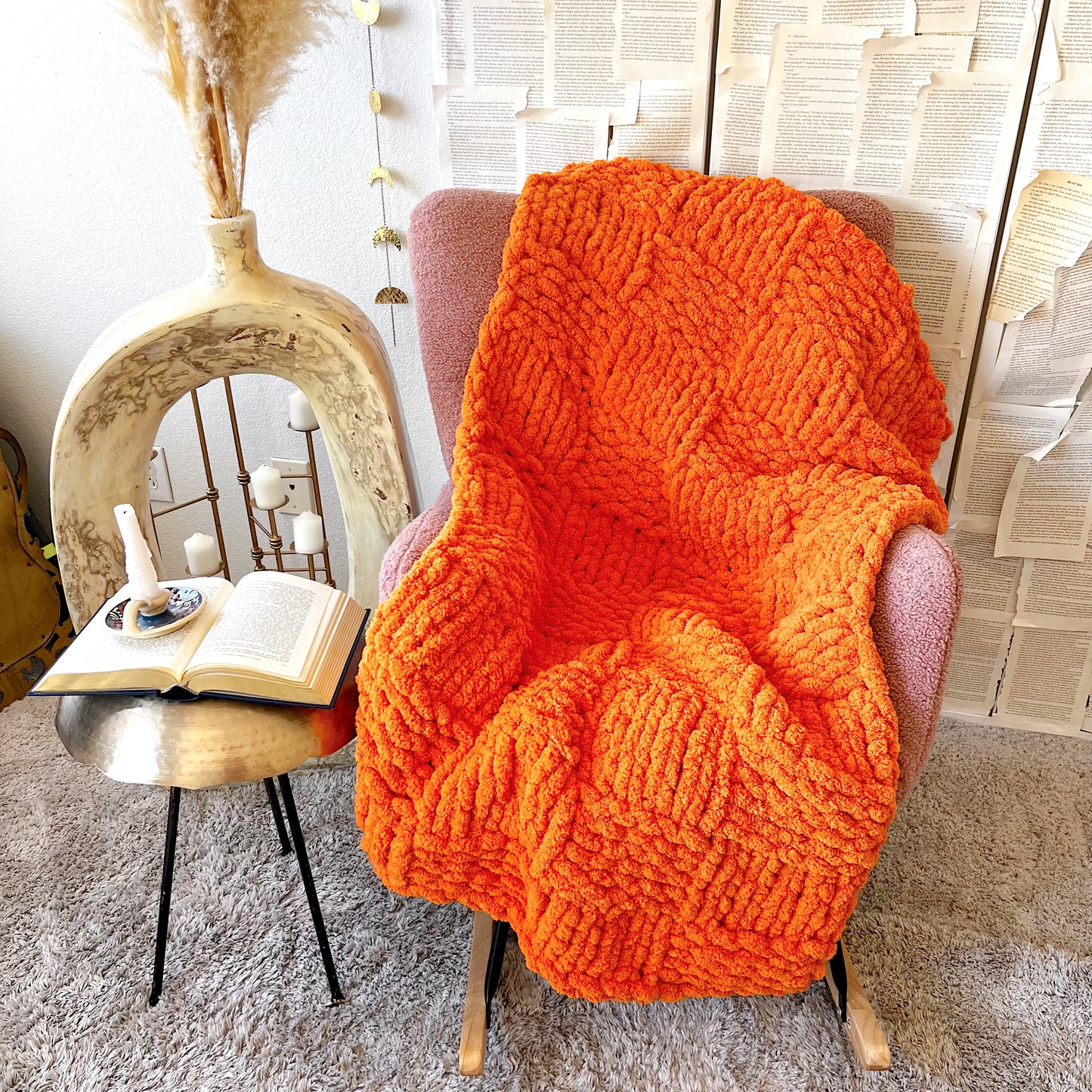 Solid Checkered Chunky Knit Blanket
