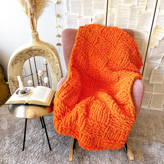Solid Checkered Chunky Knit Blanket