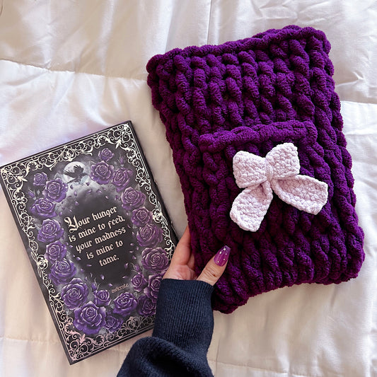 Bow Vertical Chenille Book Sleeve, Planner Pouch