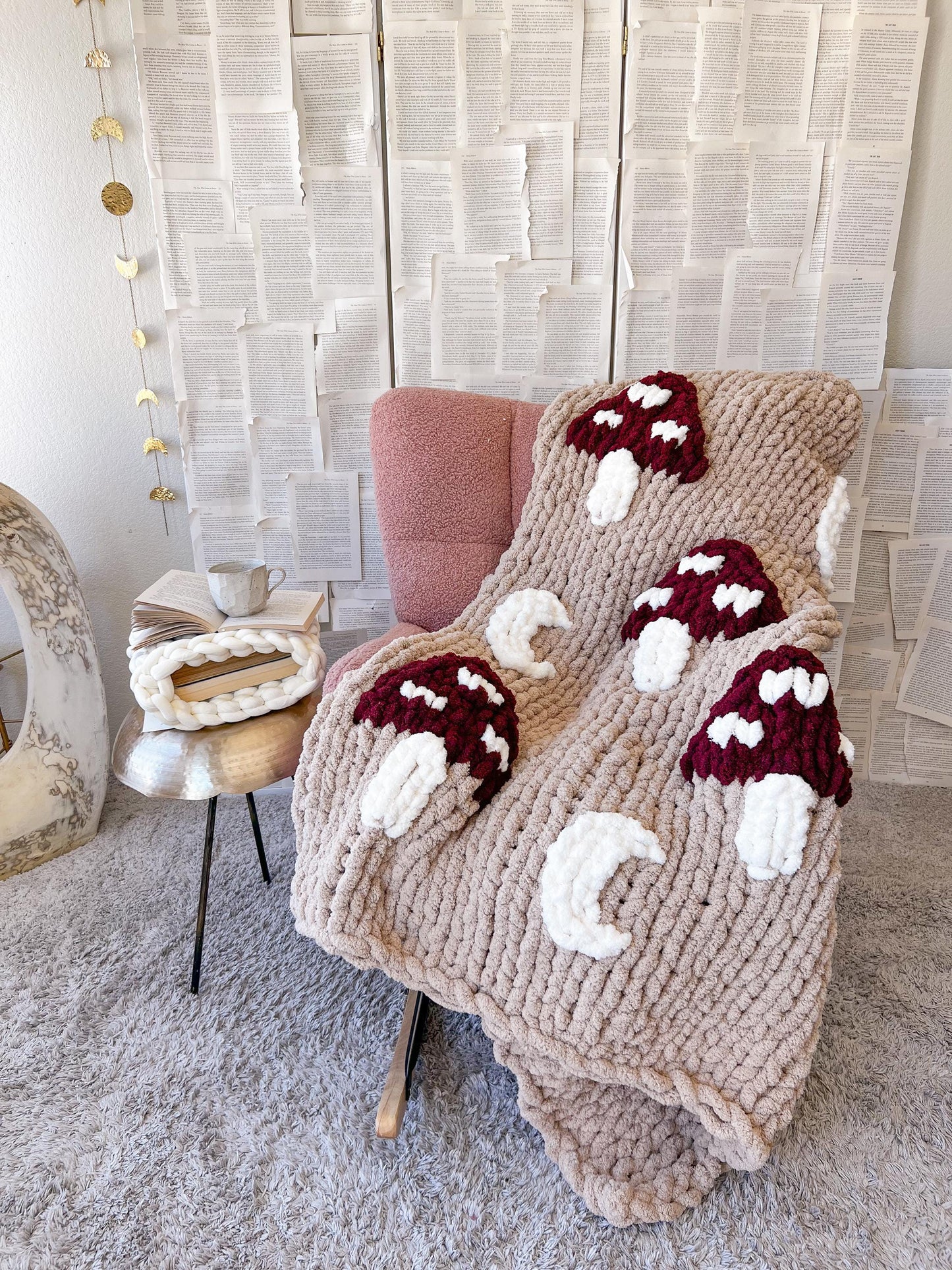 Mushroom Chunky Knit Chenille Blanket, Mushroomcore Blanket, Goblinecore Blanket